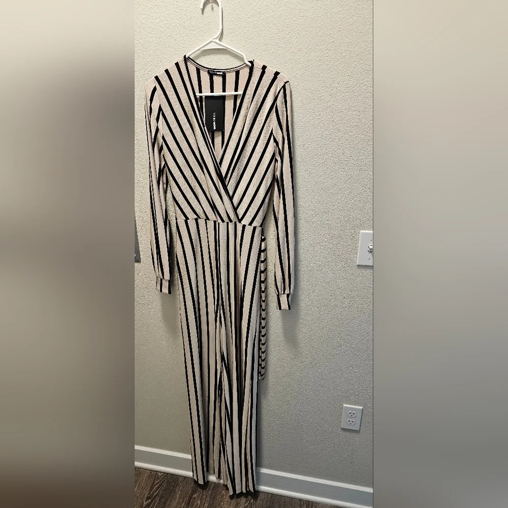 Jumpsuit - Picture 2 of 3